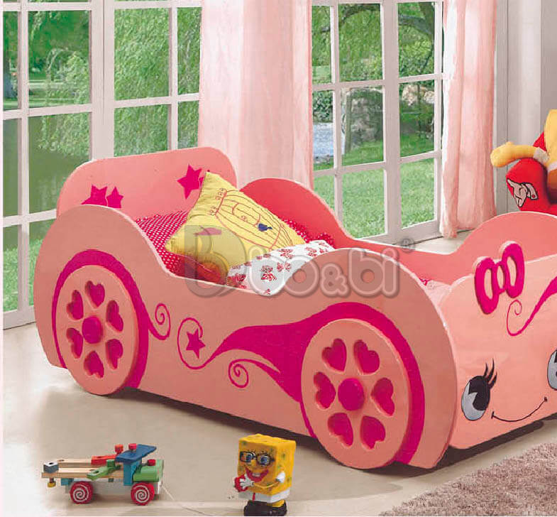 Giường ngủ cho bé hình ô tô màu hồng dễ thương BB KBY424G-2